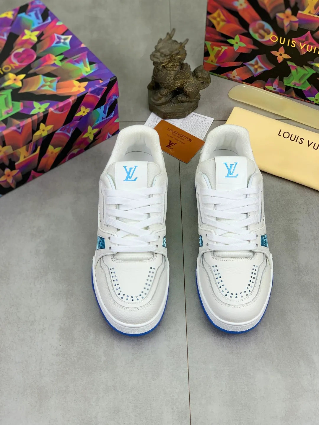 Men's men's shoes 💰P580 new style 💶【LOUIS VUITTON) (original order) new style 🍀LV Louis Vuitton *——LV classic trendy shoes! Made of imported original cowhide and water-dyed cowhide lining. The latest original wear-resistant rubber combination outsole! High quality products! Multiple colors available, code number: 38-46